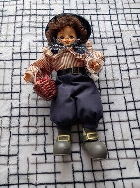 1989 Brinn's Calendar Clown Doll November Harvest BROKEN FEET